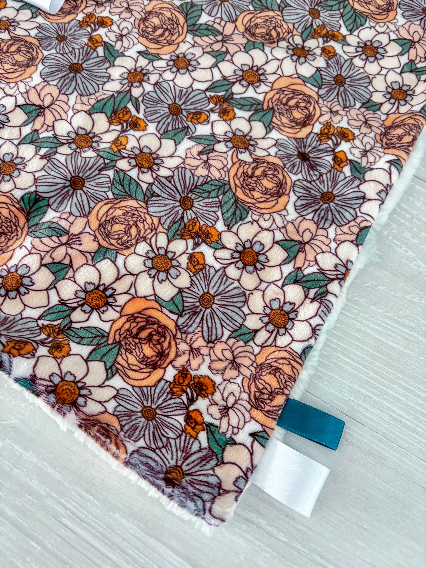 Muted Mauve Floral Lovey