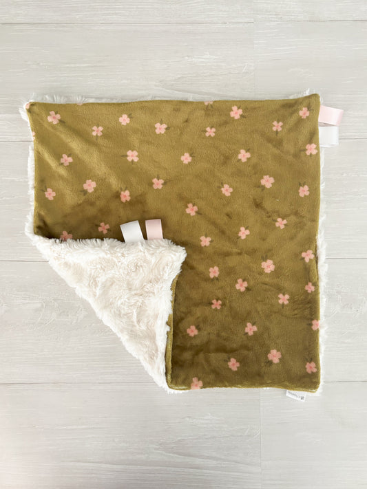 Dainty Olive Green Lovey